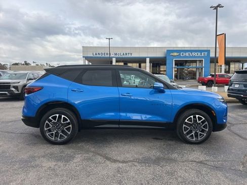 New 2026 Chevrolet Blazer RS image 2