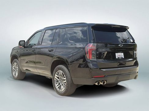 Used 2025 Chevrolet Tahoe Z71 AWD/4WD image 4