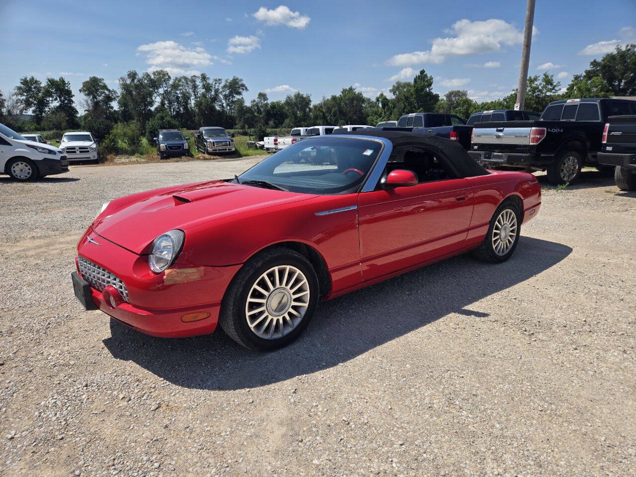 Used 2005 Ford Thunderbird RWD image 26