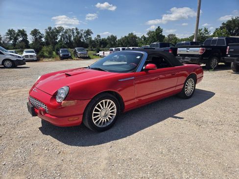 Used 2005 Ford Thunderbird RWD image 26