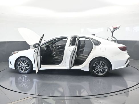 Used 2024 Kia Forte GT-Line image 72