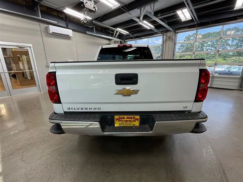Used 2015 Chevrolet Silverado 1500 LT RWD image 4