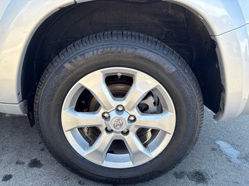 Used 2010 Toyota RAV4 Limited w/ Limited Extra Value Pkg FWD image 11