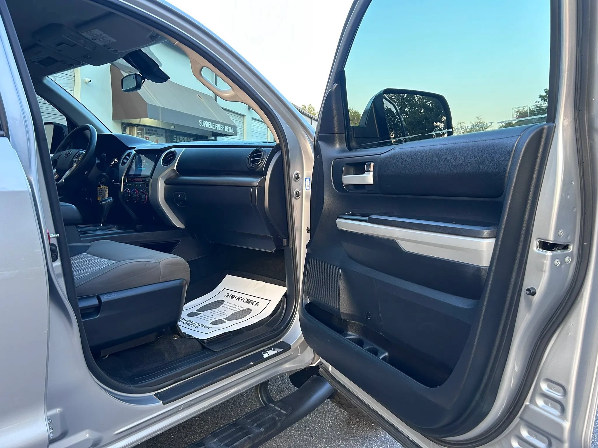 Used 2018 Toyota Tundra SR5 w/ SR5 Upgrade Package RWD image 63