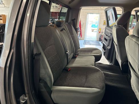 Used 2017 RAM 1500 Big Horn AWD/4WD image 45