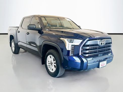Used 2026 Toyota Tundra SR5 AWD/4WD image 3