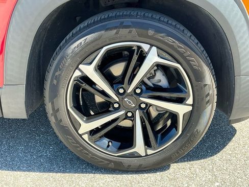 Used 2021 Chevrolet TrailBlazer RS w/ Sun and Liftgate Package image 13