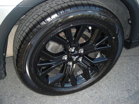 Used 2018 Mitsubishi Outlander LE image 6