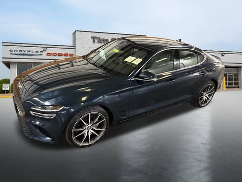 Used 2023 Genesis G70 2.0T AWD/4WD image 9