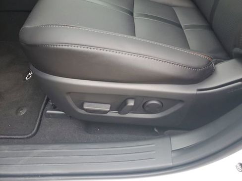 New 2026 MAZDA CX-50 AWD 2.5 Hybrid w/ Premium Pkg image 19