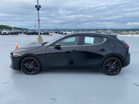 Used 2023 MAZDA MAZDA3 Hatchback w/Premium Plus Pkg AWD/4WD image 5