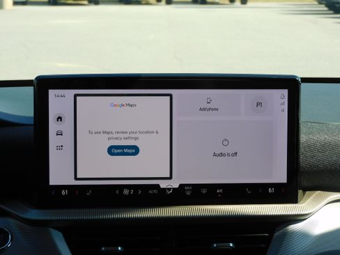 New 2025 Ford Explorer Active w/ Active Comfort Package image 16