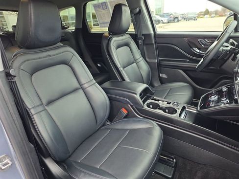 Used 2022 Lincoln Corsair AWD w/ Equipment Group 101A image 17