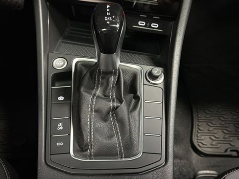 New 2026 Volkswagen Jetta SE image 34