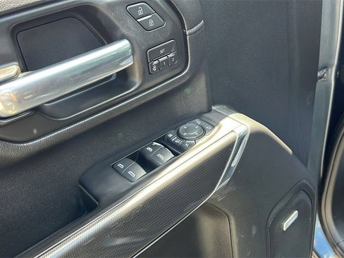 Used 2020 Chevrolet Silverado 2500 LTZ image 12