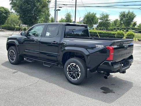 New 2026 Toyota Tacoma TRD Sport AWD/4WD image 6