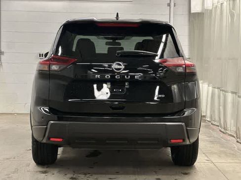 Used 2024 Nissan Rogue S AWD/4WD image 4