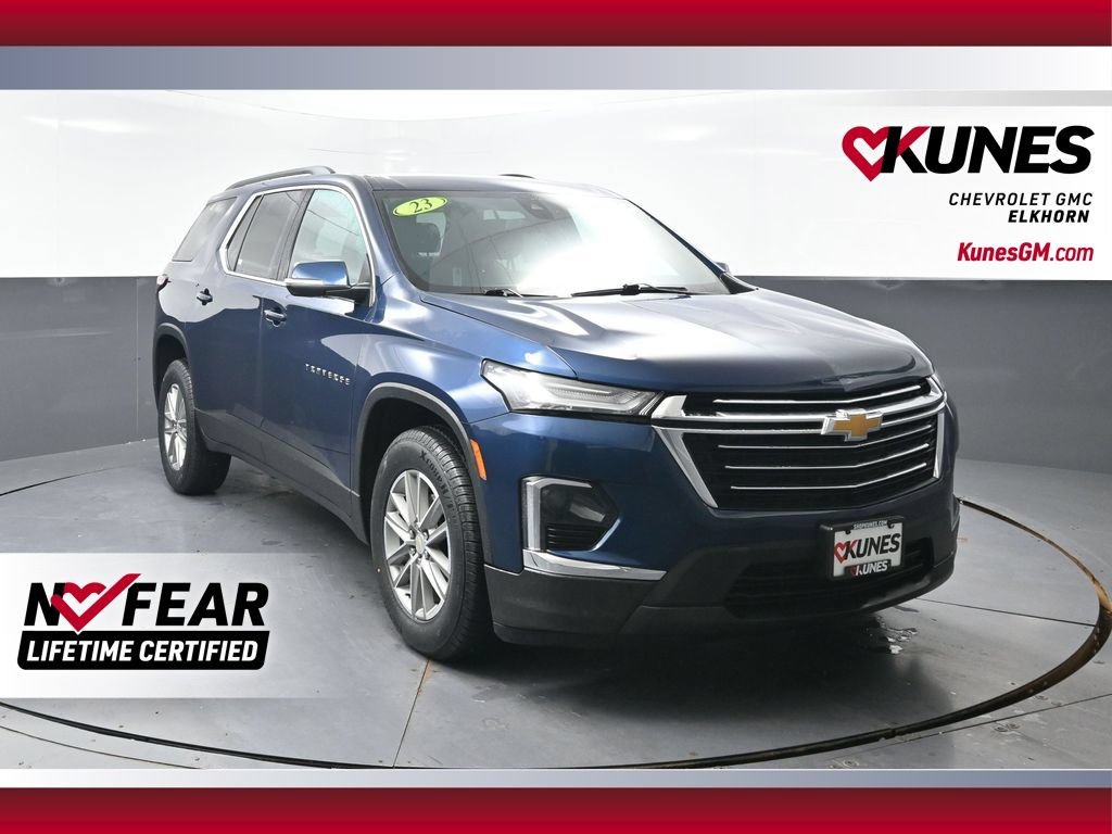 Used 2023 Chevrolet Traverse LT w/ LPO, Floor Liner Package AWD/4WD image 1