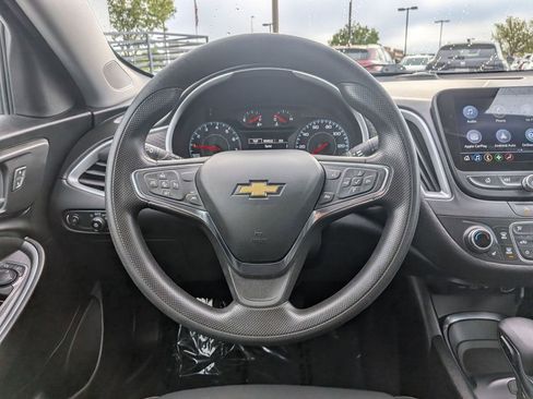 Used 2023 Chevrolet Malibu LT FWD image 16