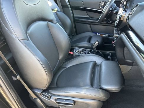 Used 2023 MINI Cooper Countryman S FWD image 8