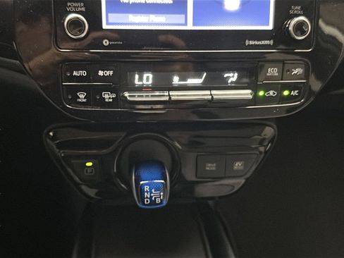 Used 2021 Toyota Prius LE w/ Carpet Mat Package (TMS) AWD/4WD image 27