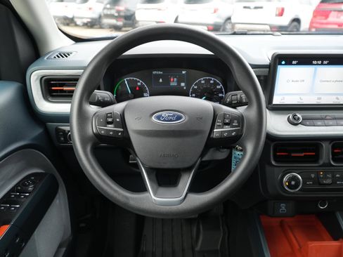 Used 2024 Ford Maverick XLT image 19
