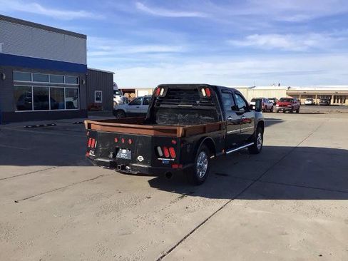 Used 2012 GMC Sierra 3500 Denali w/ Suspension Package, Off-Road AWD/4WD image 5