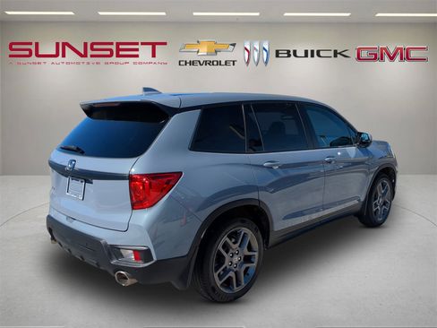 Used 2022 Honda Passport EX-L image 4