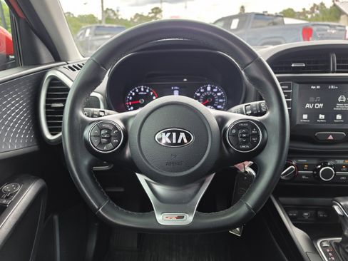 Used 2021 Kia Soul GT-Line FWD image 16