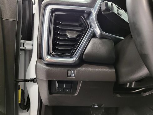 Used 2023 GMC Canyon Elevation w/ Elevation Premium Package image 21