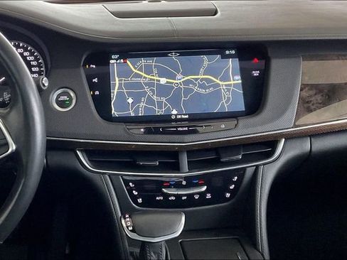 Used 2018 Cadillac CT6 Luxury image 9