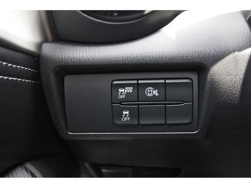 New 2026 MAZDA MX-5 Miata Club w/ Interior Package RWD image 16