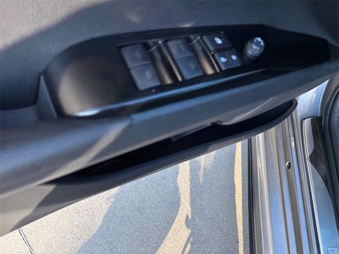 New 2026 Toyota Camry SE w/ Convenience Package image 22