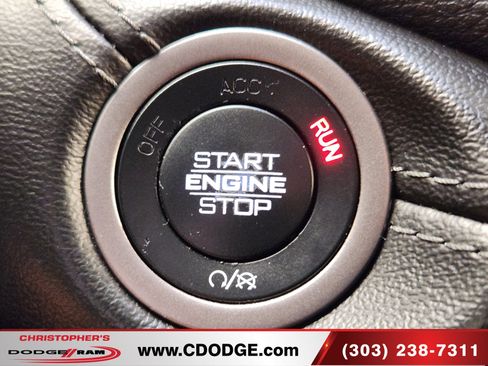 Used 2022 Dodge Durango SXT w/ Blacktop Package AWD/4WD image 28