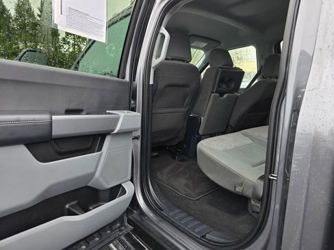 Used 2024 Ford F250 XLT w/ FX4 Off-Road Package image 21