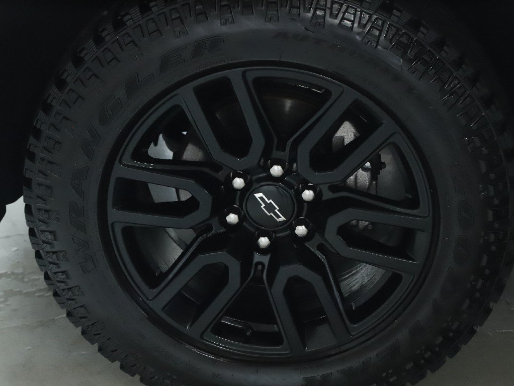 Used 2022 Chevrolet Silverado 1500 RST AWD/4WD image 37