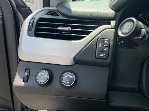 Used 2020 GMC Yukon SLT w/ Open Road Package image 13