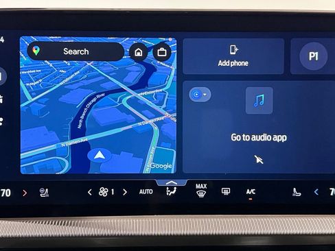 Used 2025 Ford Explorer Active w/ Active Comfort Package image 83