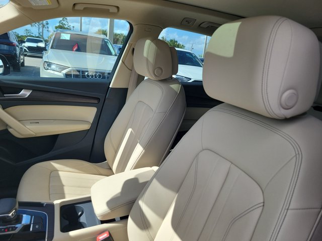 Used 2023 Audi Q5 2.0T Premium AWD/4WD image 16