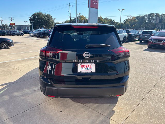 New 2027 Nissan Rogue S FWD image 6