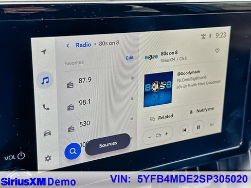 Used 2025 Toyota Corolla LE image 25