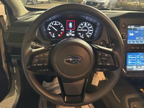 Used 2025 Subaru Crosstrek 2.0i image 10