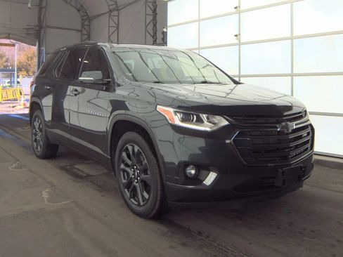 Used 2020 Chevrolet Traverse RS image 39