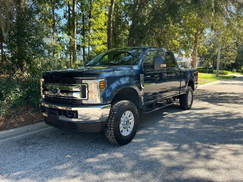 Used 2019 Ford F250 XLT AWD/4WD image 7