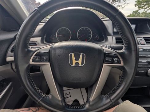 Used 2009 Honda Accord EX-L image 19