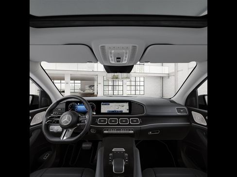 New 2026 Mercedes-Benz GLS 450 4MATIC image 42