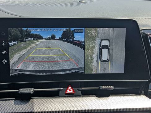 Used 2025 Kia Sportage SX FWD image 31