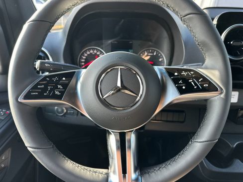Used 2026 Mercedes-Benz Sprinter 2500 image 24