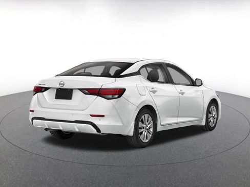 Used 2025 Nissan Sentra S FWD image 2