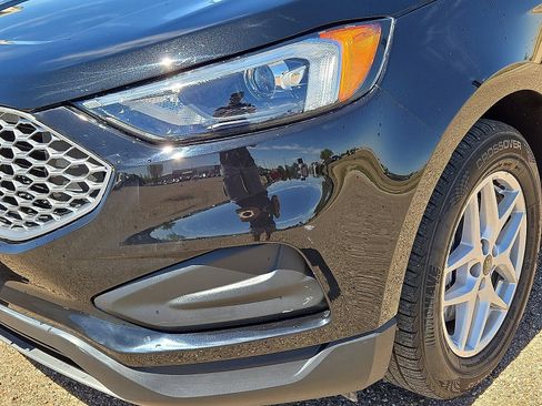 Used 2024 Ford Edge SEL AWD/4WD image 9